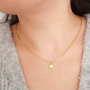 Tiny Jellyfish Personalized Necklace Name Necklace Medusa Necklace Jellyfish Lovers Gift Custom Jewelry Personalized Gifts