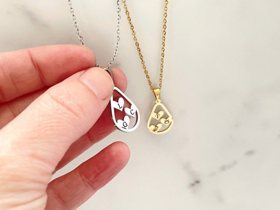 Personalized Heart Necklace Family Necklace Three Hearts Necklace Initial Jewelry in Stainless Steel Gold Necklace