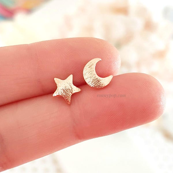 Star and Moon Earrings - Star Jewelry - Moon Jewelry - Tiny Earrings - Children Gift - Kids Earrings - Dainty - Minimalist - Sister Gift