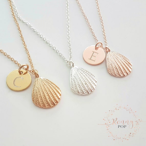 Personalized Initial Gift Customized Bracelet Initial Necklace Shell Jewelry Engraved Initial Disc Shell Necklace Women Bracelet Sister Gift