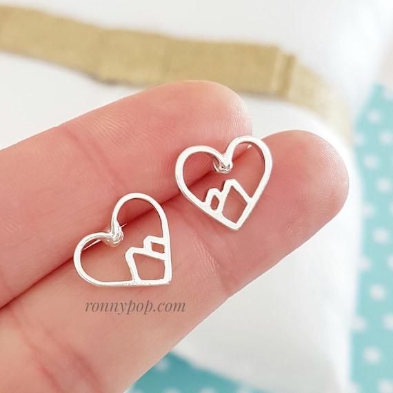 Mountain Studs Earrings - Mountain Jewelry - Heart Earrings - Heart Jewelry - Silver - Gold - Mountain Lovers - Christmas Gift - Sister Gift