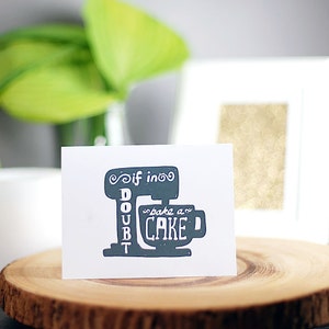 Si en cas de doute faire cuire un gâteau carte de voeux, fait main, intérieur blanc, noir ou blanc enveloppe,