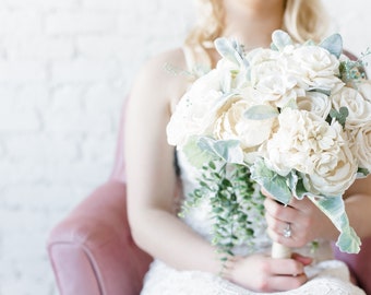 White and Green Wood Flower Bouquet - Sola Flower Bouquet - Wedding Bouquet - Wood Flower Bouquet - Eco Friendly - Faux Flower Bouquet