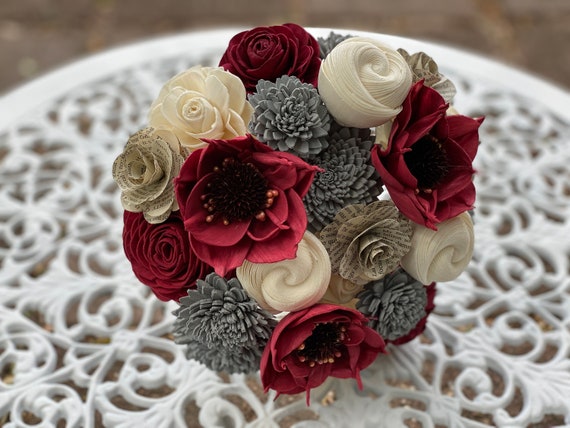 Petite Paper-Wrapped Bouquets Project