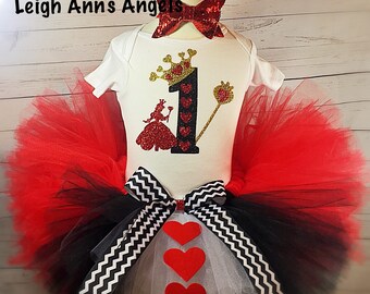 baby queen of hearts costume