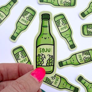 Mini Grape Soju Vinyl Sticker| Bottle of Soju Sticker |cute soju sticker |cute drinks sticker |alcoholic drinks sticker | 21st birthday