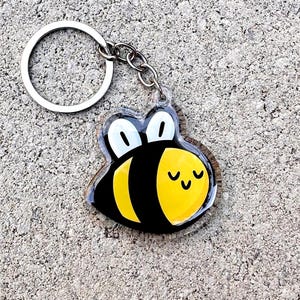 Bumblebee Keychain | honey bee Keychain | kawaii bug keychain | spring keychain | cute insect keychain | happy bee keychain | gardening