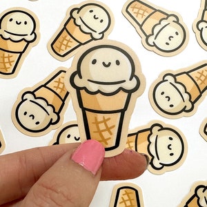 Mini Vanille Eistüte Vinyl Aufkleber | Wasserfester Aufkleber | mini Eis Aufkleber | Vanilleeis | Kugel Eis Aufkleber
