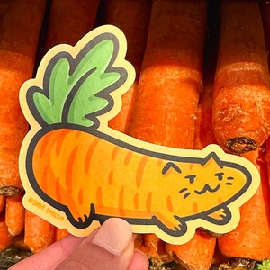 Sticker chat carotte | Autocollant en vinyle résistant aux intempéries| Autocollant kawaii| Chats végétariens | Sticker végétarien | Autocollant mignon de carotte | Sticker produit mignon