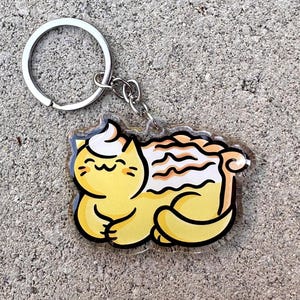 Lemon Meringue Pie Cat Keychain | Cute food Keychain | dessert keychain | lemon pie keychain | slice of pie keychain | kawaii cat keychain