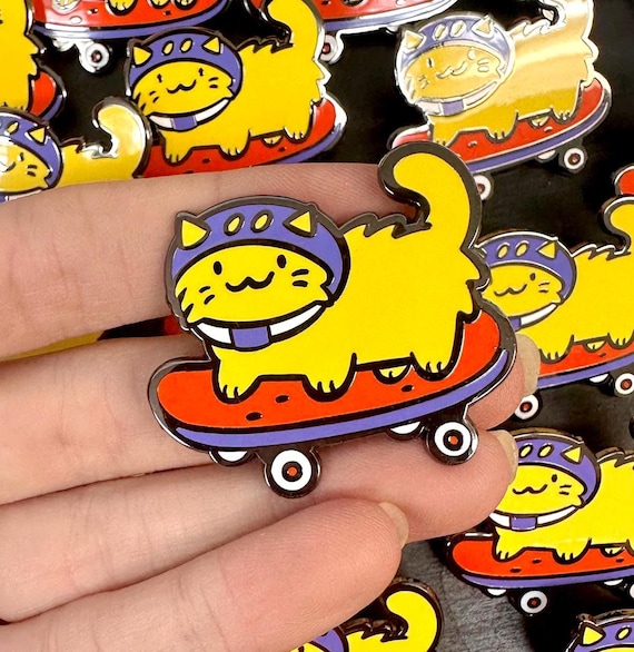 Skateboarding Cat Enamel Pin | Kawaii Enamel Pin | cute hard enamel pin | kawaii cat pin | Skateboarder enamel pin | cute cat enamel pin