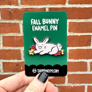 Fall Leaves Bunny Hard Enamel Pin | Kawaii Enamel Pin | Cute Rabbit Pin | Cute Bunny Pin | Gray Rabbit | Forest Animals Pin |Cute Animal Pin