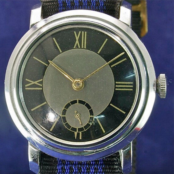 Durowe manual wind vintage watch from 1942 Gem