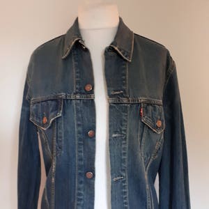 Vintage 80s Levi Strauss blue distressed denim mens jacket size Large