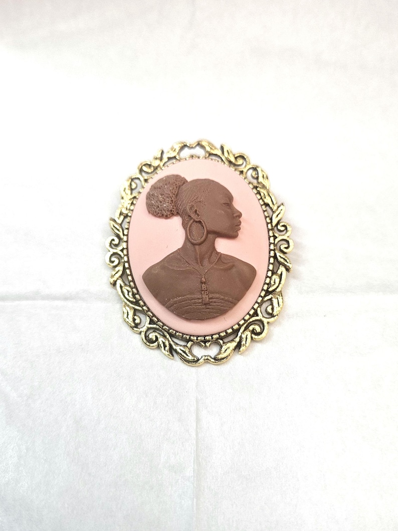 Black Woman; African Lady Brooch/ Cameo/ Pin Pink