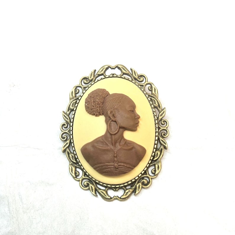 Black Woman; African Lady Brooch/ Cameo/ Pin Cream/ Brown