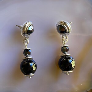 Black Onyx Post Earrings - E2565 - Free Shipping