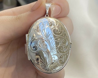 Sterling Silver 925 Engraved Oval Locket Pendant 9.7 Grams 18 inches chain  Included - Gift Boxed