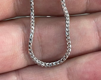 Sterling Silver Franco Chain – Unisex V-Cut, 1.5mm (16-30 inch)