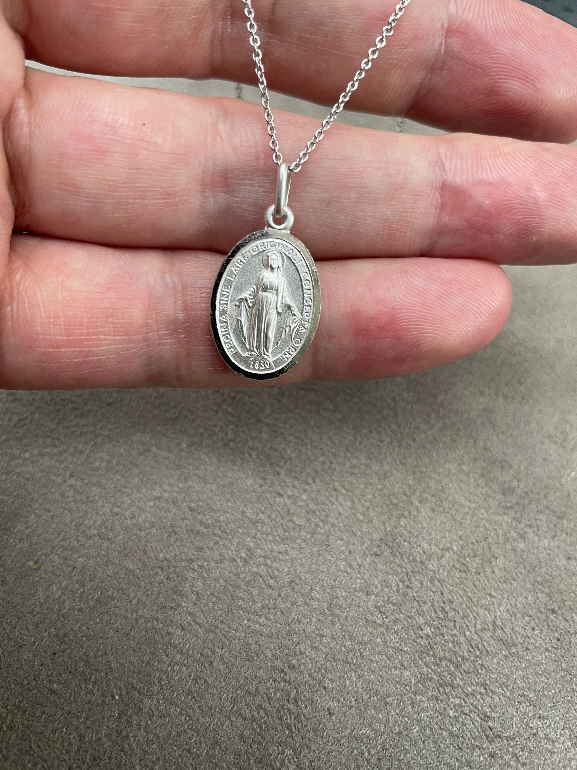 Irlandese Claddagh Shamrock Cameo collana -,925 placcato 22 catena - grande qualità, giorno di San Patrizio - trifoglio, verde - Italia