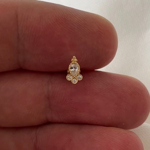 Boucles d'oreilles en labret du cartilage véritable en or jaune 9 carats et zircone cubique 0,31 gramme - Coffret cadeau