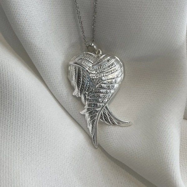Pendentif collier de cœur, collier de cœur en argent sterling, médaillon d’ailes d’ange, collier d’ailes, bijoux d’ange, cadeau pour elle, cadeau de petite amie