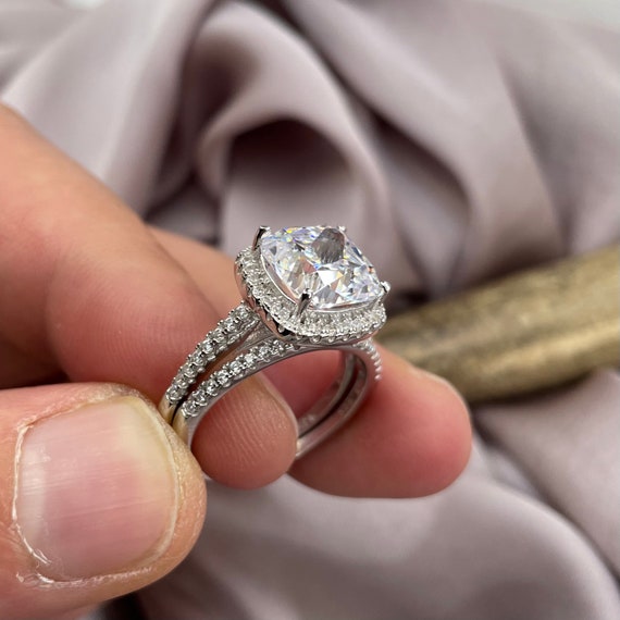 A silver diamond ring for engagement