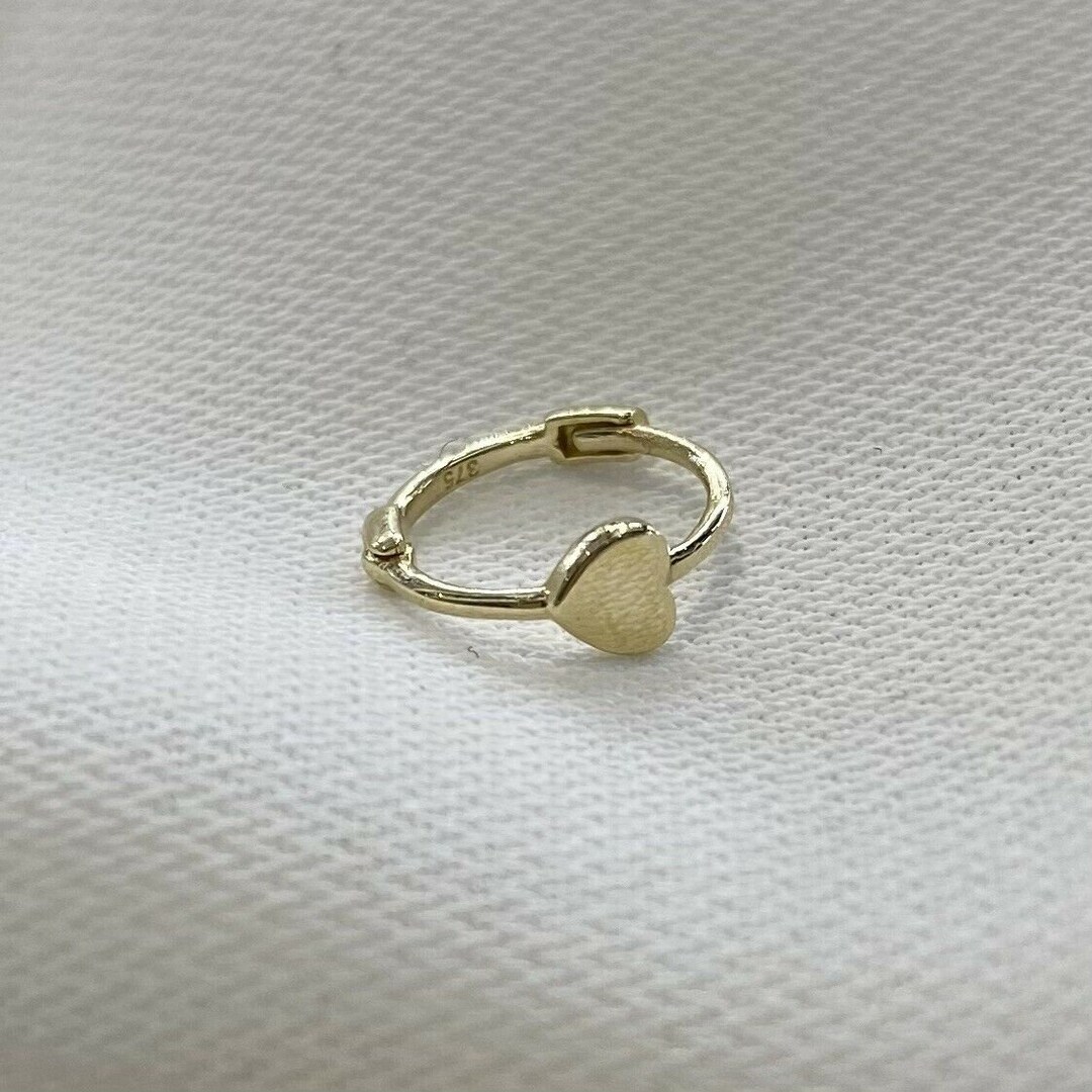 Genuine 9ct white Gold CZ Love Heart Helix Cartilage Piercing Stud - Gift Boxed