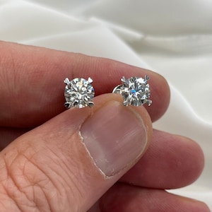 1 Karat Moissanite Diamant Herz Krallen Ohrstecker 925 Sterling Silber Moissanite Ohrringe - Geschenk Boxed