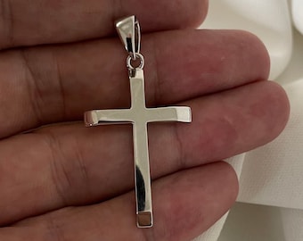 Sterling Silver Cross Pendant with Silver Curb Chain Chain - Gift Boxed