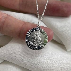 Sterling Silver Saint Christopher singel Sided Round Pendant 3.20 Grams - Gift Boxed