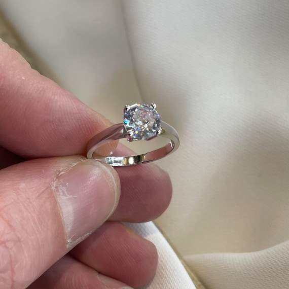 Sterling silver cubic zirconia ring Sterling silver cubic zirconia ring