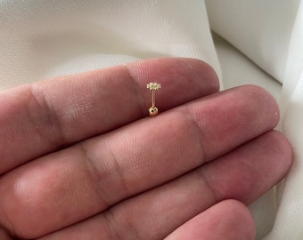 9ct Yellow Gold CZ Daisy Cartilage Earring: 6mm Helix Stud