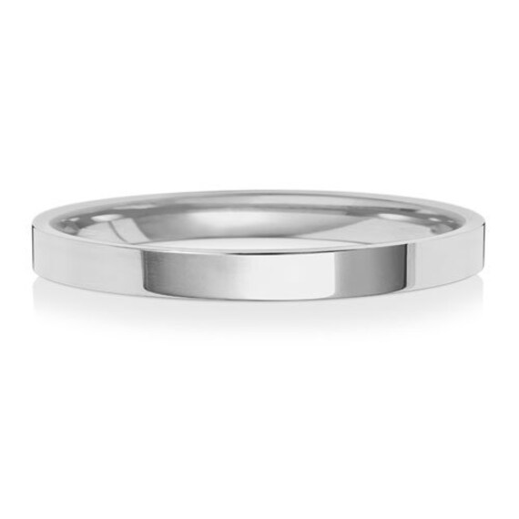 Flat platinum hotsell wedding band