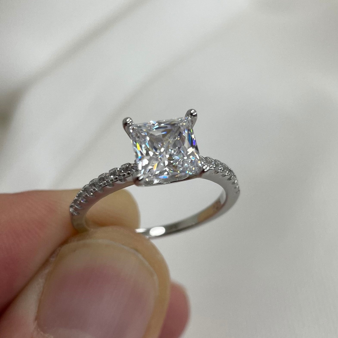 1.5 Ct Created Diamond 925 Sterling Silver Wedding Ring 1.5 Ct Created Diamond 925 Sterling Silver Wedding Ring