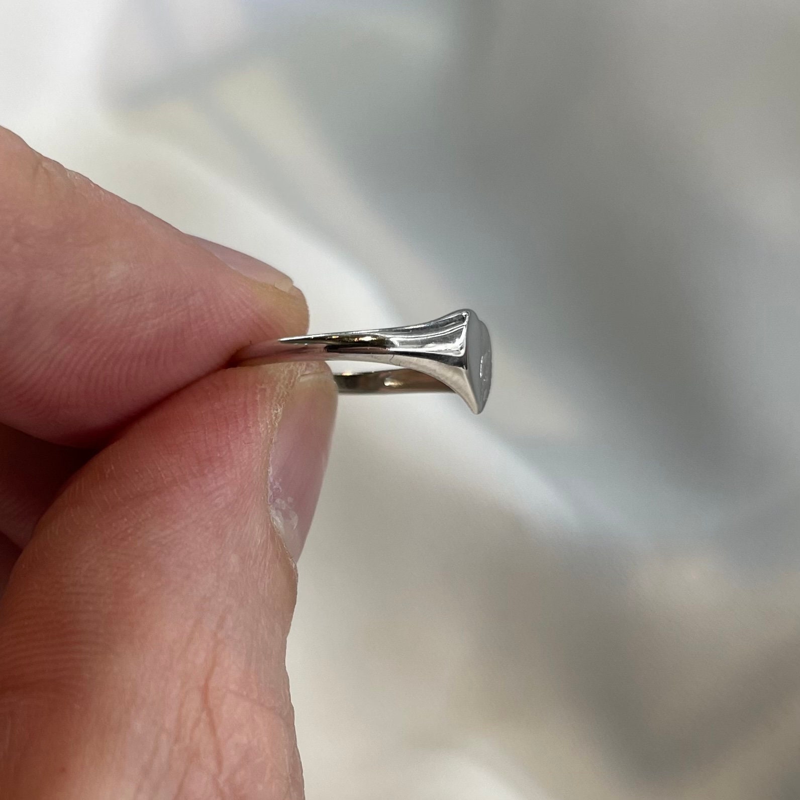 18 KARAT GOLD ANHÄNGER IN HERZFORM (Gebraucht) In Schaan Für CHF 31