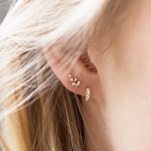 Genuine 9CT Yellow Gold Earrings - CZ Leaf Cartilage & CZ Cartilage Hoop EARRINGS 375 Hallmarked - Gift Boxed Earrings