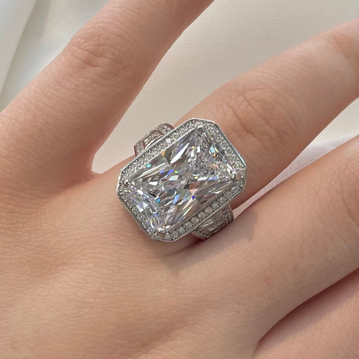 Jeulia Anello Fidanzamento Donna Eternity In Argento Sterling 925 Con Zirconi Taglio Principessa - Misura 57 (18.1)