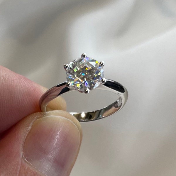 925 Sterling Silver Moissanite Diamond Ring - 1.5 Carat Moissanite Diamond Solitaire Engagement Ring - Gift Boxed