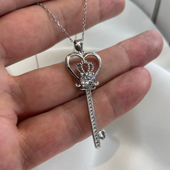 925 Sterling Silver Heart and Key Pendant Necklace for Women 