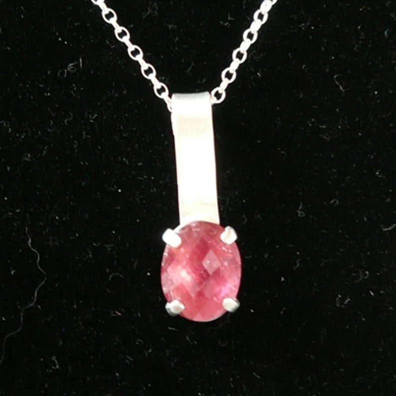 Rubellite tourmaline satin-finished silver pendant