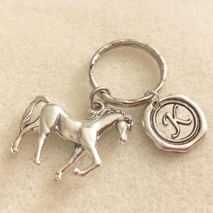 Personalized horse keychain horse lovers gifts horse jewelry horse gifts for girls horse gifts for kids horse key chain horse loss gifts