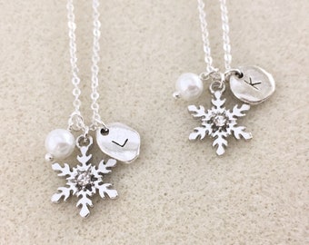 Snowflake necklace with letter Christmas necklace Christmas gift winter necklace frozen necklace frozen party favors frozen gifts snowflake