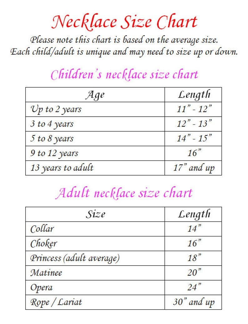 Pu&ograve; includere: Un grafico che mostra le dimensioni dei collari per bambini e adulti. Il grafico elenca le et&agrave; per i bambini e le lunghezze dei collari corrispondenti in pollici. Per gli adulti, il grafico elenca gli stili dei collari e le lunghezze corrispondenti in pollici.