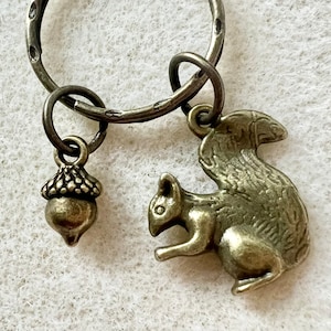 Bronze 3D squirrel keychain squirrel gift for men squirrel lover gift cute little squirrel with nut animal lover gift squirrel girl gift