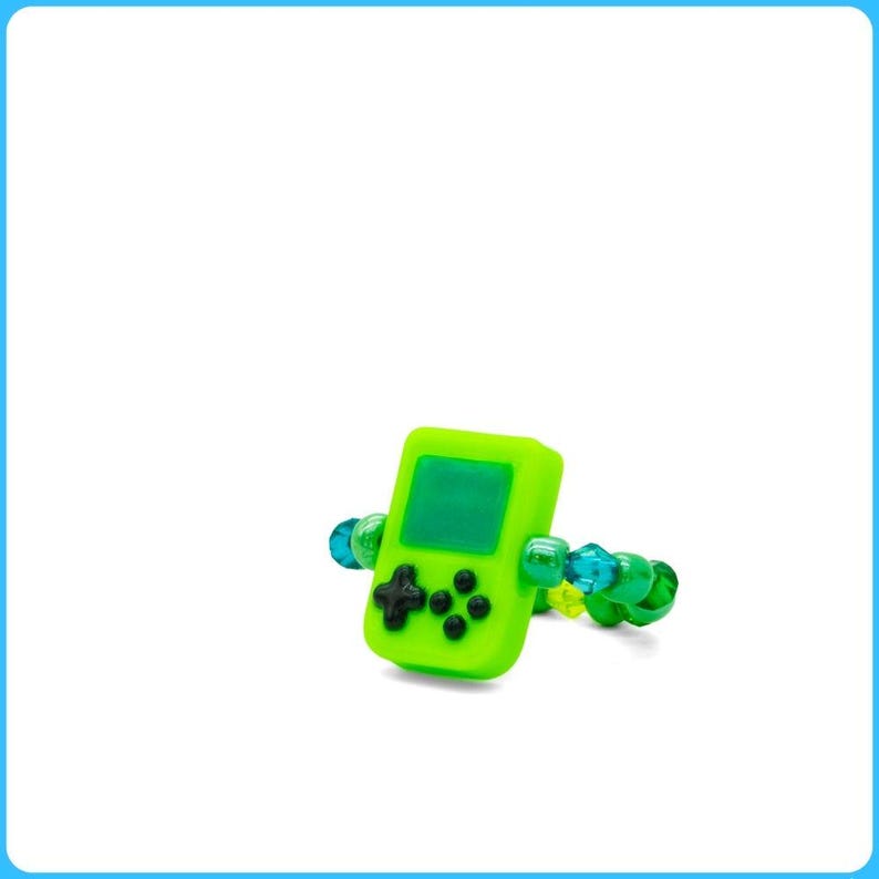 Green Handheld Kandi Ring - Handmade Festival Jewelry - Etsy