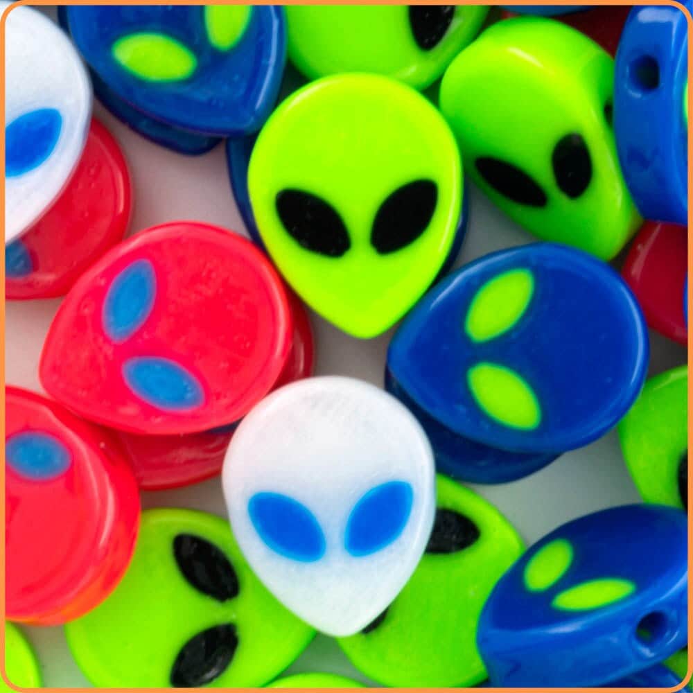 Alien Custom Plastic Beads - Kandi Bracelets - Etsy