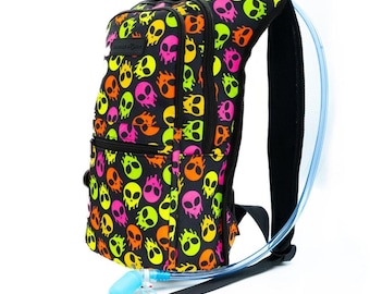 Alien Hydration Pack – Rave Backpack Gear– EDM Water Pack – Music Festival Hydropack