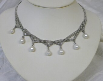 Classic Pearl Criss Cross