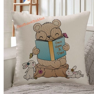 Bear Reading - Digital Embroidery Design